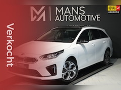 Kia Cee'd Sportswagon - Ceed 1.6 GDI PHEV ExecutiveLine / PANODAK / KEYLESS / DODEHOEK / CAMERA