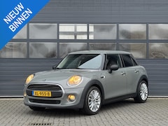 MINI Cooper - 1.5 ONE FIRST SALT I 5-DEURS I AIRCONDITIONING I NAVIGATIE I PARKEERSENSOREN