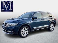Volkswagen Tiguan - 1.4 TSI eHybrid PHEV SUPER COMPLEET| SCHUIF/ KANTELDAK| DODE HOEK| ELEK. ACHTERKLEP| DIG.