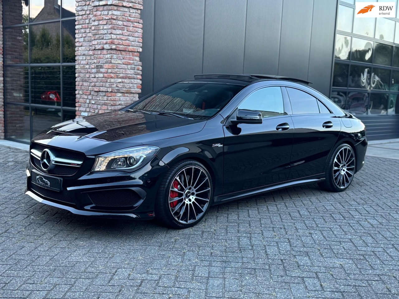 Mercedes-Benz CLA-Klasse - AMG 45 4MATIC Edition 1 - AutoWereld.nl