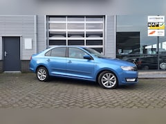 Skoda Rapid - 1.4 TSI Greentech Elegance/Automaat/Navigatie/Cruise/Lm/Pdc/Enz