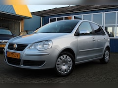Volkswagen Polo - 1.2i "Optive" 5 Deurs + Airco