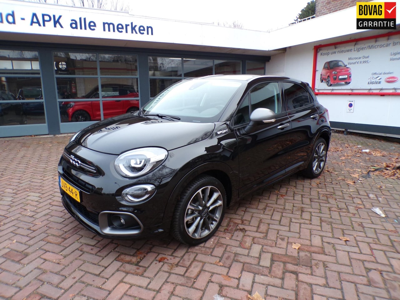 Fiat 500 X - 1.5 Hybrid Sport Automaat. Navi./Apple Car Play/Android/18"LMV/A.R Camera/Parkeersensoren - AutoWereld.nl