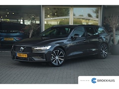 Volvo V60 - 2.0 T6 Plug-in hybrid AWD Plus Dark | Harman Kardon | Sportstoelen | 360° Camera | Trekhaa