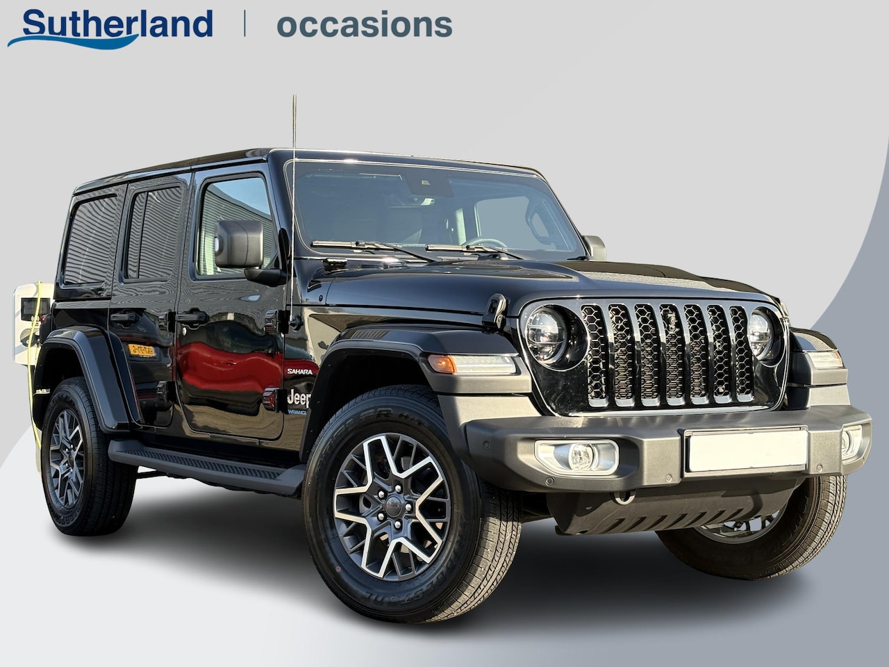 Jeep Wrangler Unlimited - 4xe 380pk Sahara PHEV | Leder | Stoel- & Stuurverwarming | Navigatie | Afneembaar Dak | - AutoWereld.nl