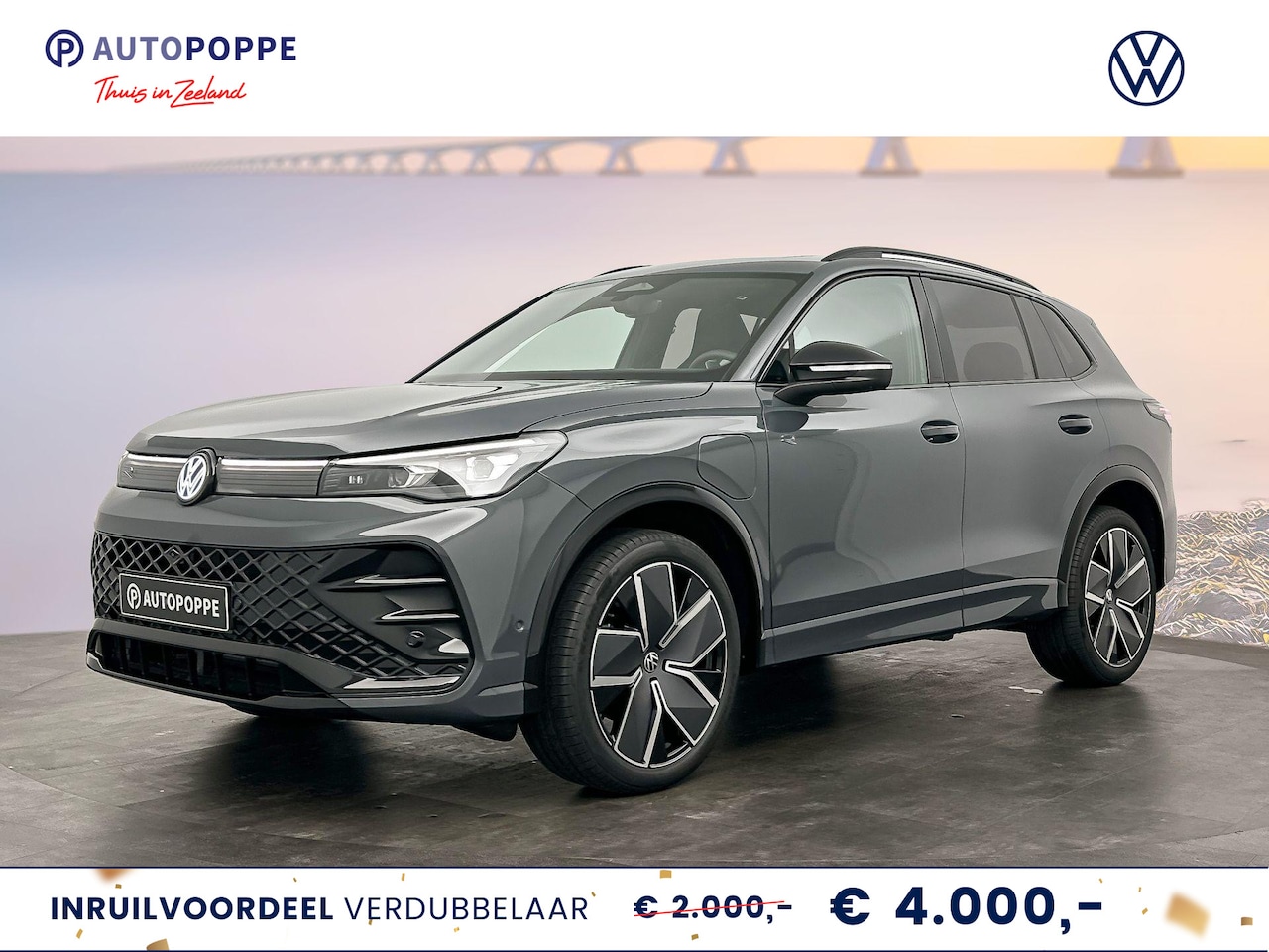 Volkswagen Tiguan - R-Line Edition Plug in Hybride 204 pk Black Style Pakket - AutoWereld.nl