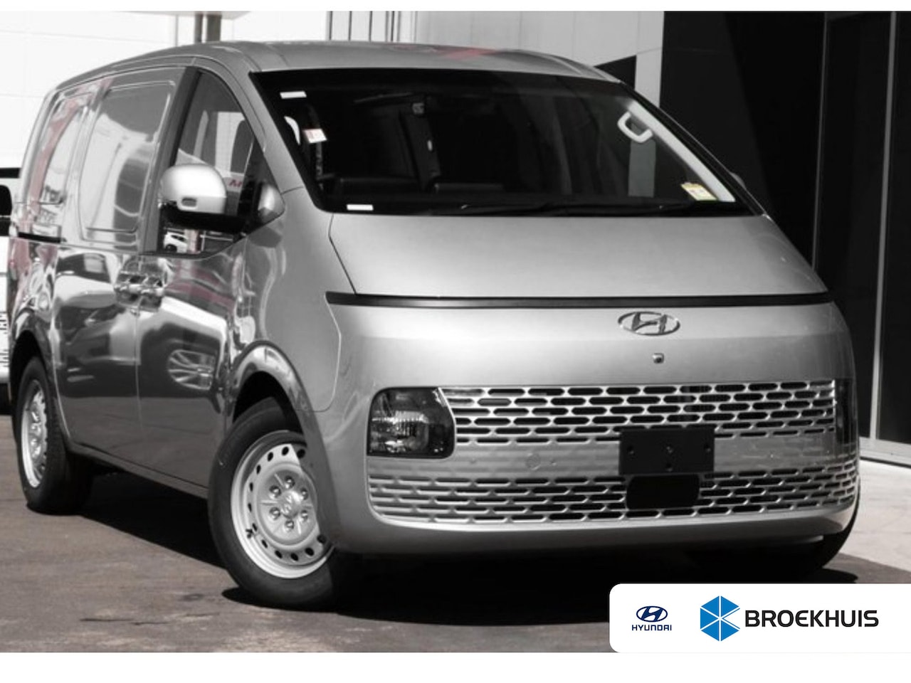 Hyundai Staria - 1.6 T-GDI HEV | €12.500,- korting !! - AutoWereld.nl