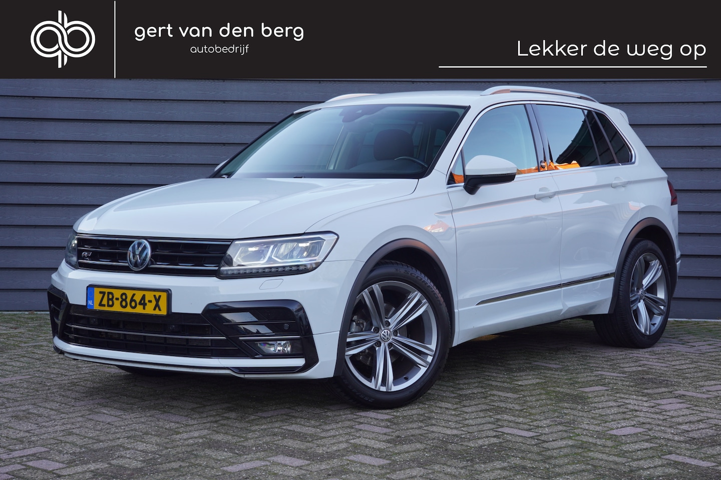 Volkswagen Tiguan - 1.4 TSI ACT - 150 PK - R LINE EXTERIEUR - CARPLAY - TREKHAAK - FULL LED - - AutoWereld.nl
