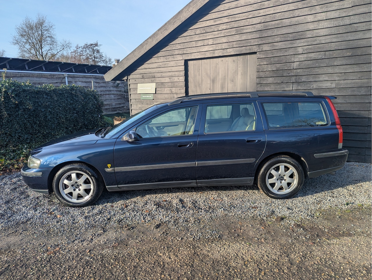 Volvo V70 - 2.4 Comfort Line 2.4 Comfort Line - AutoWereld.nl