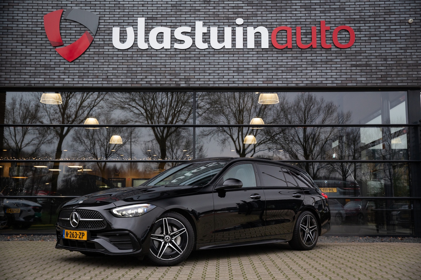 Mercedes-Benz C-klasse Estate - 200 Launch Edition AMG Line 200 Launch Edition AMG Line , Panoramadak, Sfeerverlichting, Burmester, 3D-camera, - AutoWereld.nl