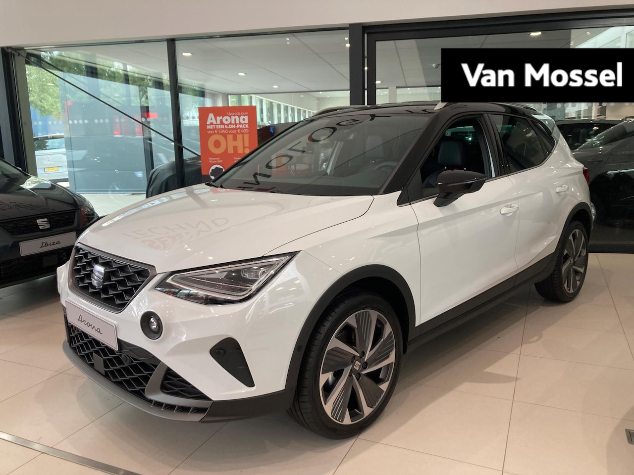 SEAT Arona - 1.0 TSI FR Business Intense 95 PK | LED Koplampen | Navigatie | Climate Control | Achterui - AutoWereld.nl