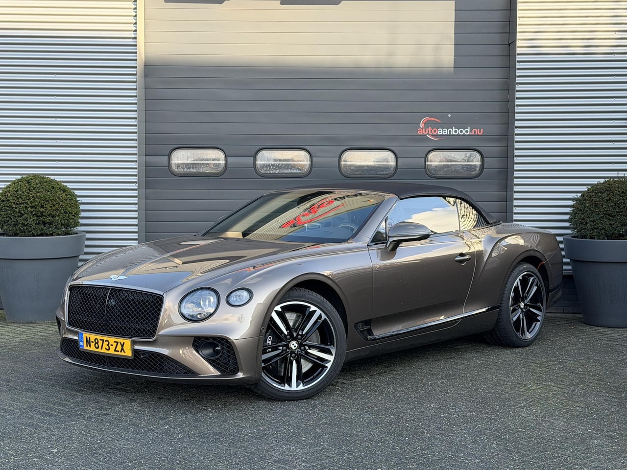 Bentley Continental GTC - 6.0 W12 | 360* Camera | Massage | Head-Up | Nightvision | Stoelverwarming/Koeling | Adapti - AutoWereld.nl