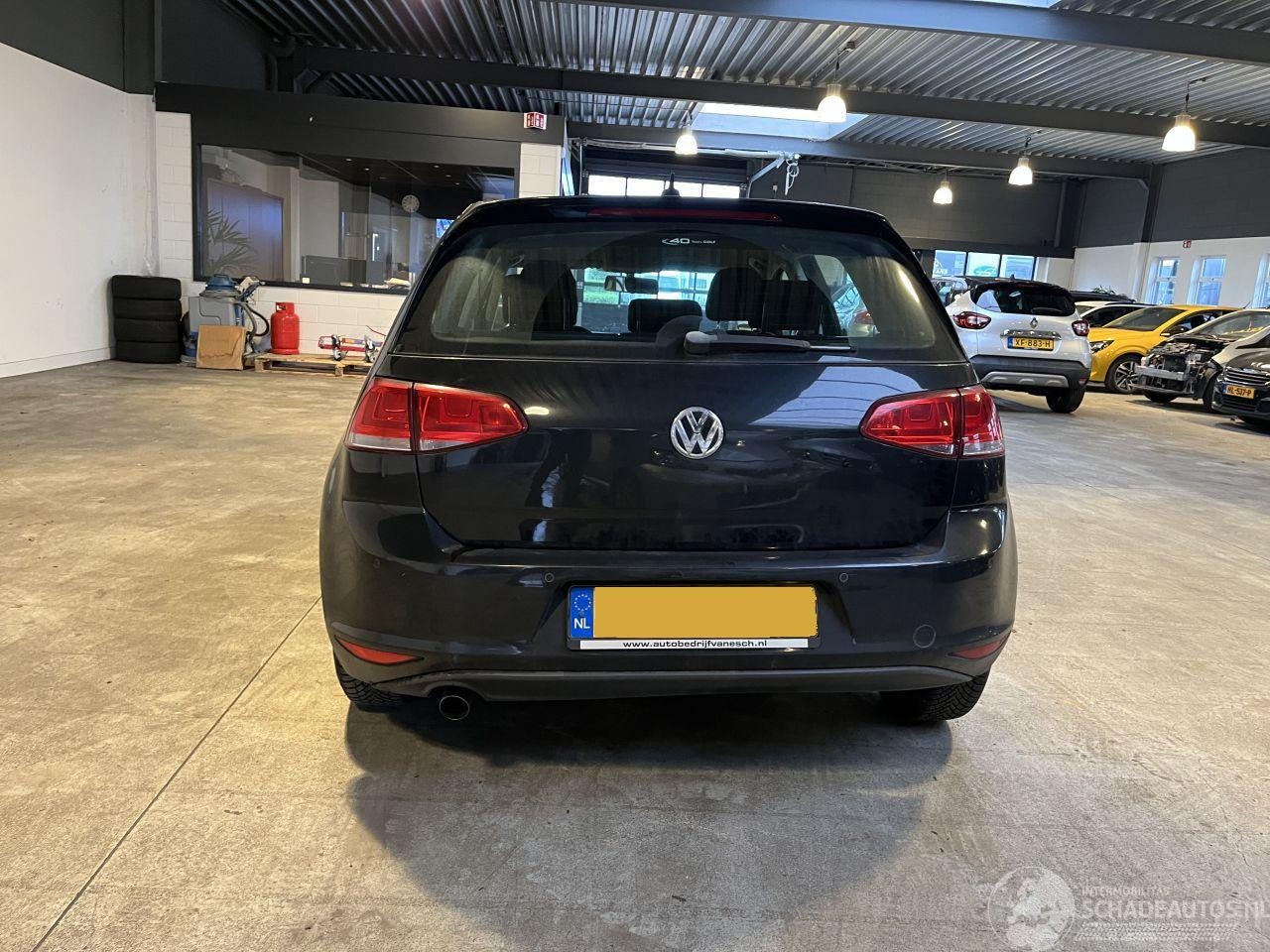 Volkswagen Golf Plus - 1.6 TDI Trendline BlueMotion