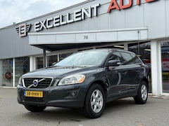 Volvo XC60 - 2.4 D5 AWD Momentum - Leder