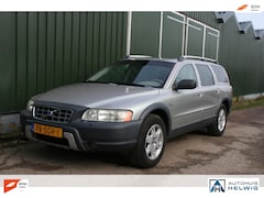 Volvo XC70 - 2.5 T AUTOMAAT, LEDER, PANORAMADAK, TREKHAAK,