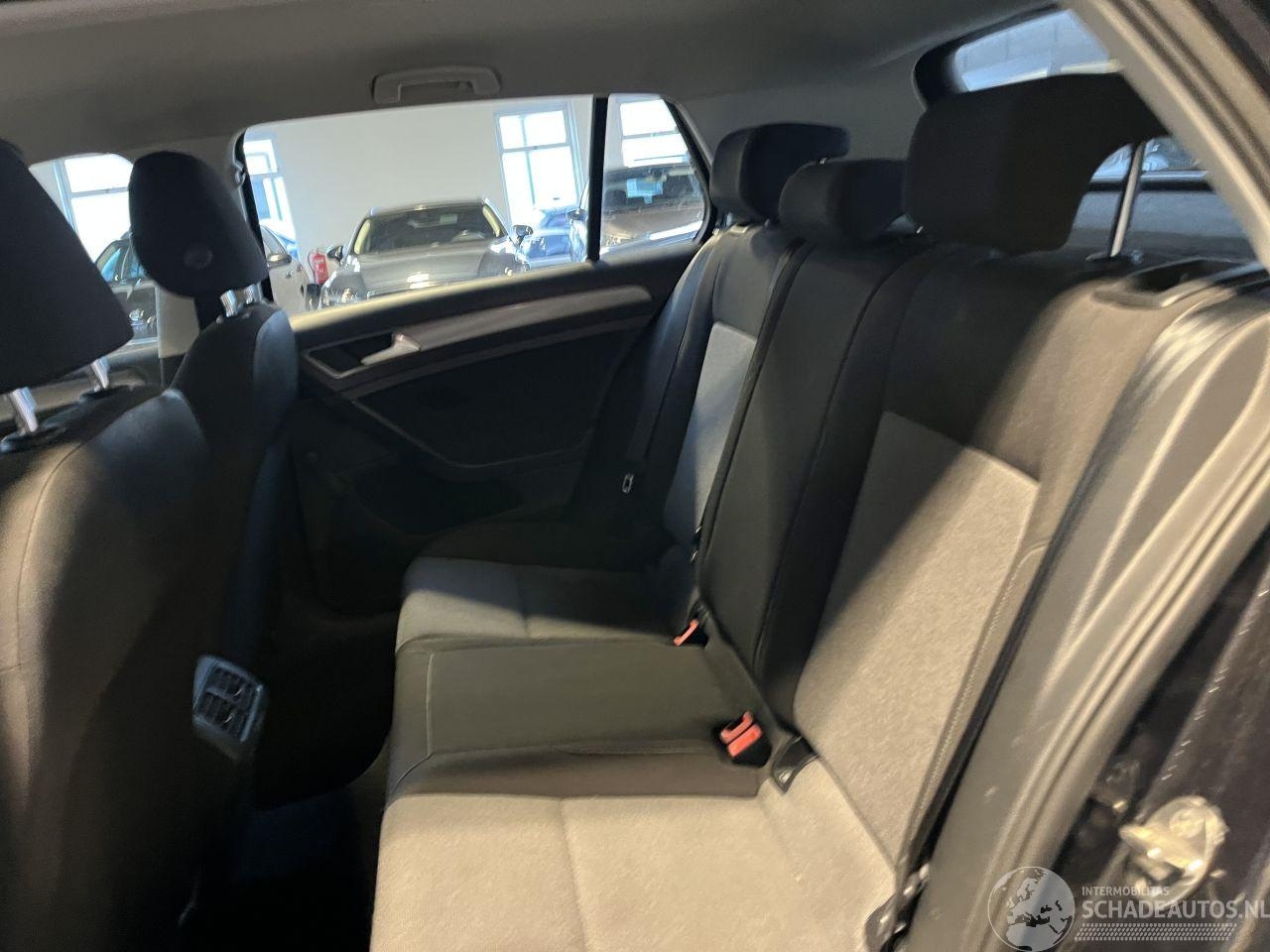 Volkswagen Golf Plus - 1.6 TDI Trendline BlueMotion 1.6 TDI Trendline Plus BlueMotion