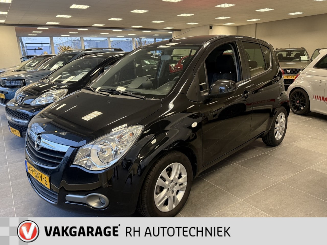 Opel Agila - 1.0 Edition 1e eignr, dealer onderhouden - AutoWereld.nl