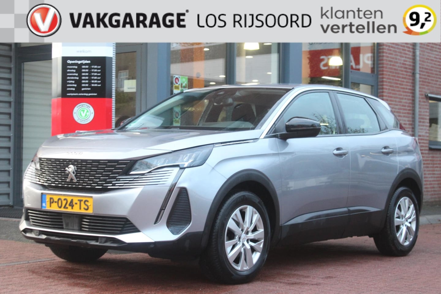 Peugeot 3008 - 1.2 PureTech *Active Business* | Trekhaak | Carplay | Camera | Cruise & Climate Control | - AutoWereld.nl
