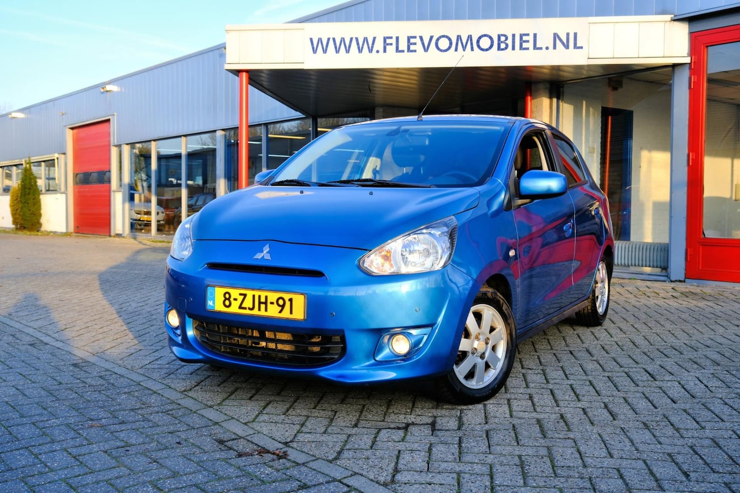 Mitsubishi Space Star - 1.2 Instyle 5-drs Aut. Clima|Navi via Android|LMV - AutoWereld.nl