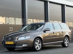 Volvo V70 - V-70 2.0 D2 Xenon Navi Clima EURO-6