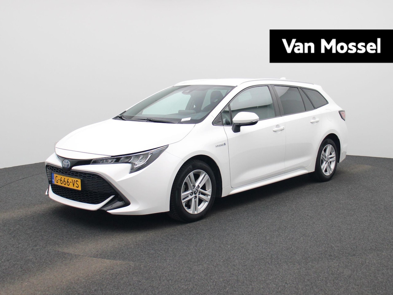 Toyota Corolla Touring Sports - 1.8 Hybrid Active | AUTOMAAT | Navigatie | Camera | Cruise Control | Climate Control | LMV - AutoWereld.nl