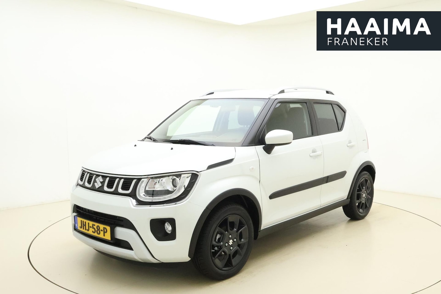 Suzuki Ignis - 1.2 Smart Hybrid Select 83pk | Automaat | Navigatie | Camera | Stoelverwarming | Lichtmeta - AutoWereld.nl