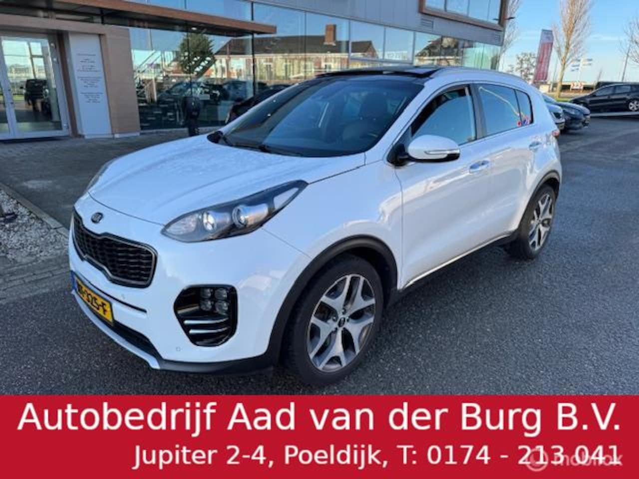 Kia Sportage - 1.6 T-GDI GT-Line Panorama dak, 1.900 kg Trekvermogen , trekhaak , Luxe GT Line uitvoering - AutoWereld.nl