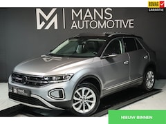 Volkswagen T-Roc - 1.5 TSI ACT / PANODAK / VIRTUAL / ACC / KEYLESS / CAMERA / CARPLAY
