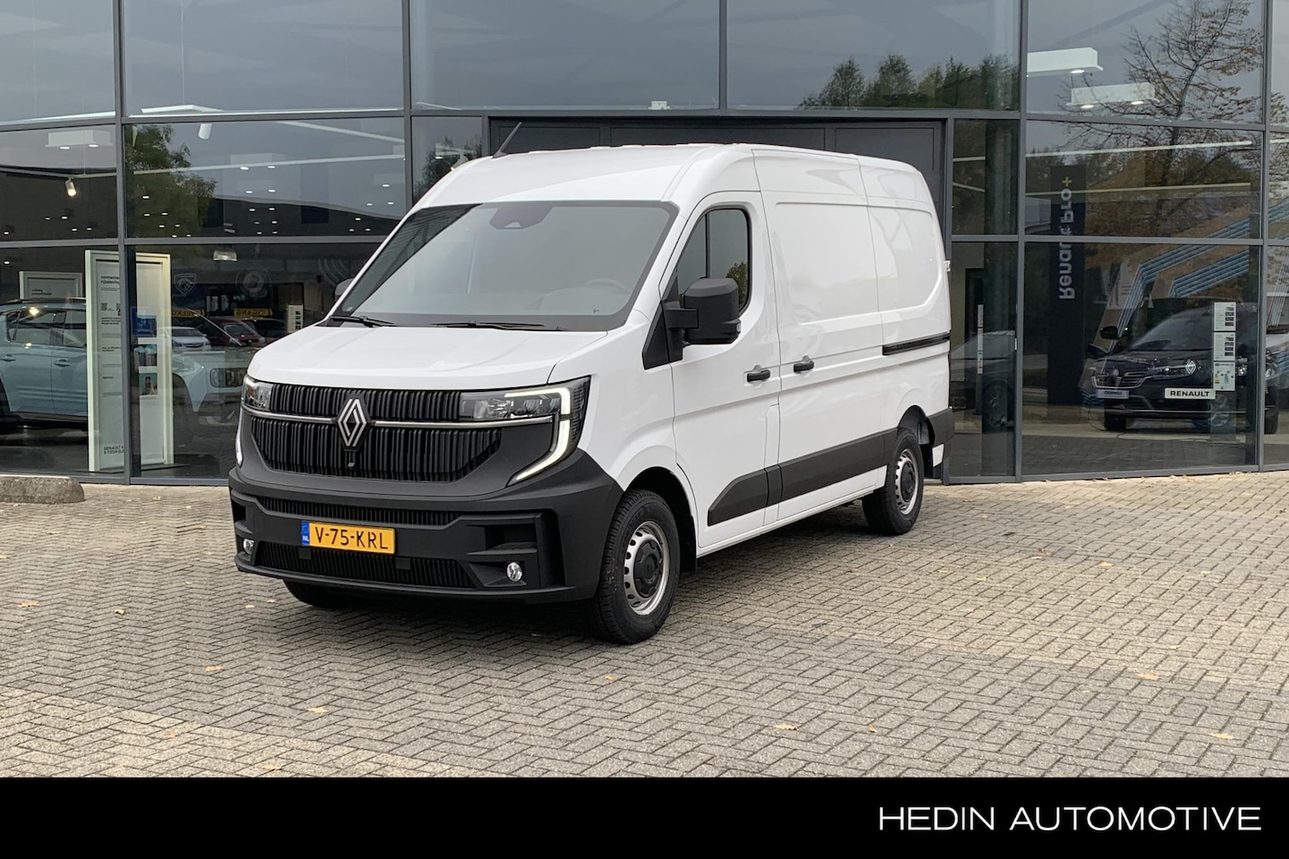 Renault Master - T35 2.0 dCi 130 L2H2 Advance - AutoWereld.nl