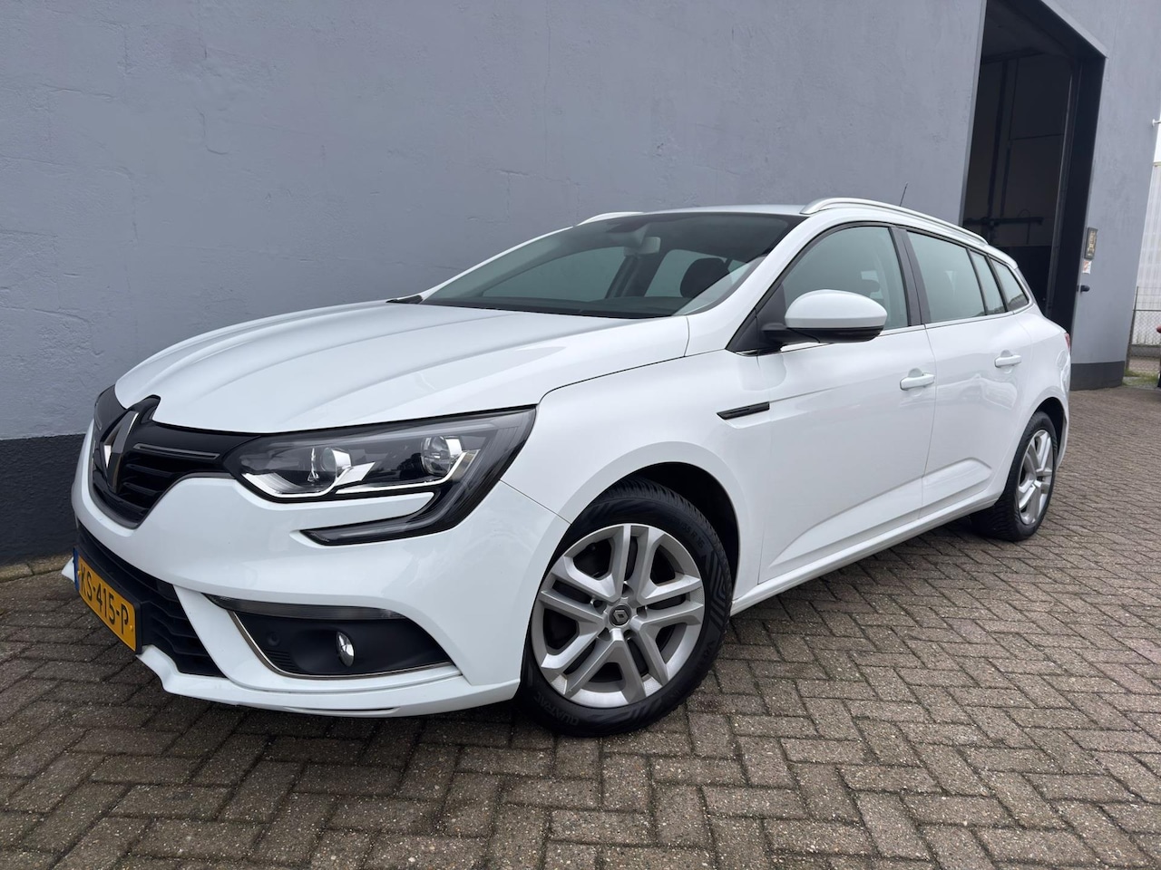 Renault Mégane Estate - 1.2 TCe Zen - Navigatie - Cruise Control - AutoWereld.nl