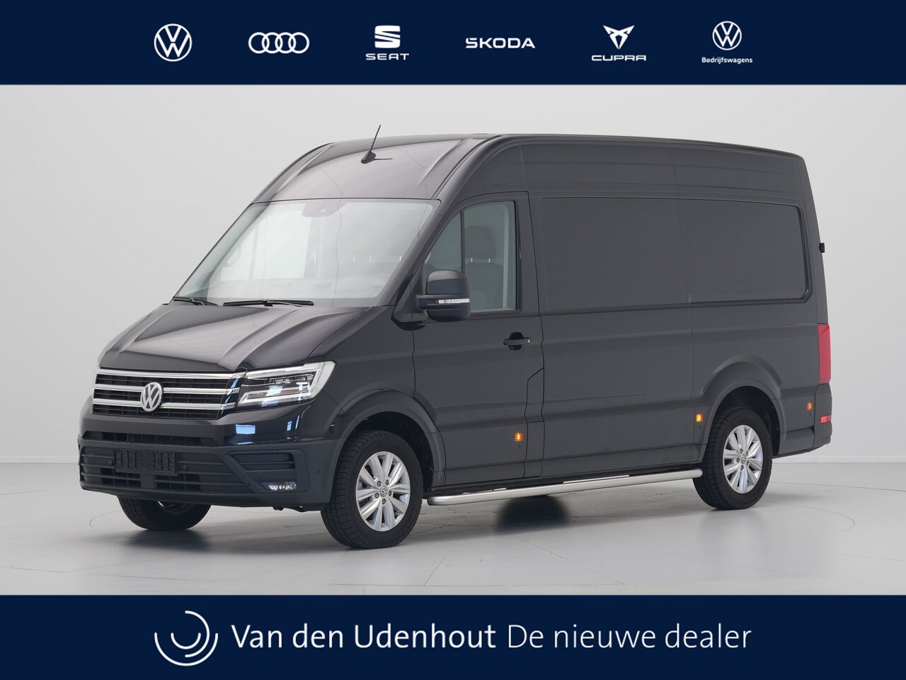 Volkswagen Crafter - L3H3 2.0 TDI 140pk 3.5T Exclusive-Edition / Trekhaak / Navigatie / Camera / Acc / Pdc / St - AutoWereld.nl
