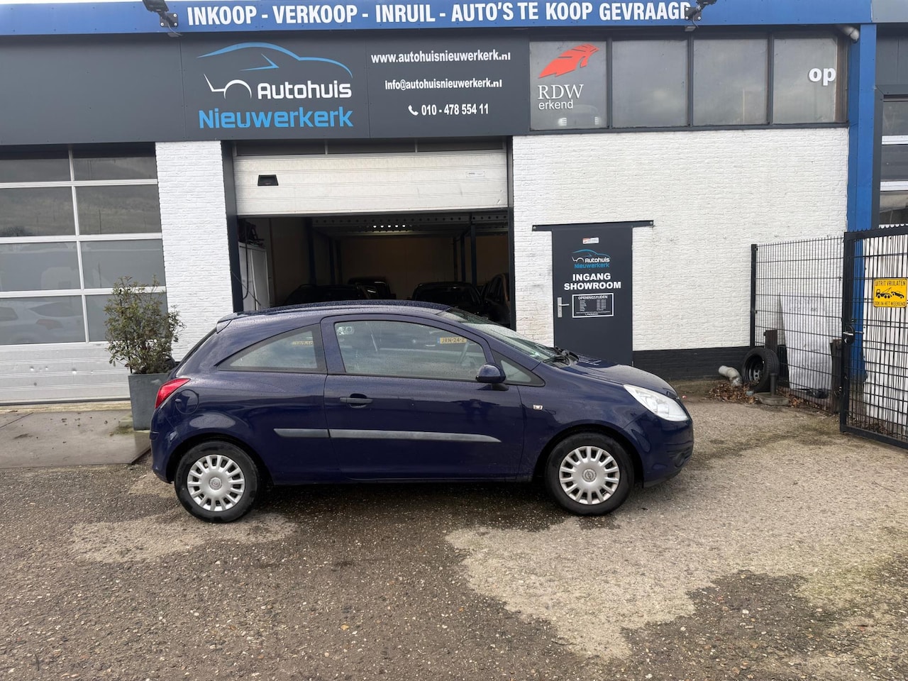 Opel Corsa - 1.0-12V Selection/ met Onderhoudshistorie, NAP-rapport en een ruime APK!!! - AutoWereld.nl