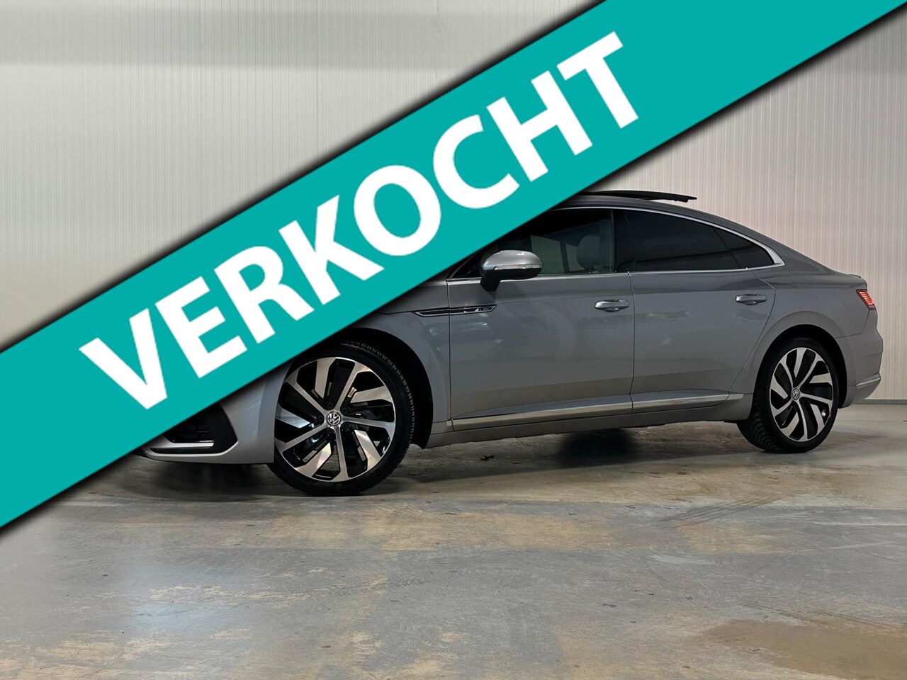 Volkswagen Arteon - 1.5 TSI Business R | NAP | PANO | 3x R-LINE | AMBIANCE - AutoWereld.nl