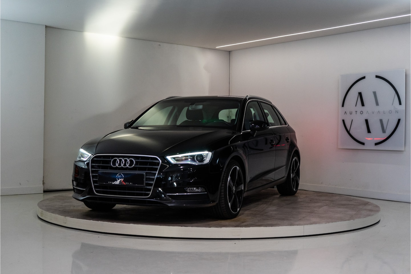 Audi A3 Sportback - 1.2 TFSI Ambiente Pro Line 110PK | Automaat | MMI | Xenon | Stoelverw. | Cruise | Garantie - AutoWereld.nl