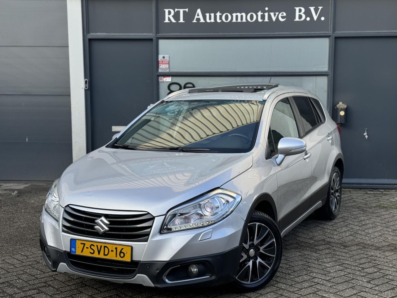 Suzuki SX4 S-Cross - 1.6 High Executive Pano Automaat - AutoWereld.nl