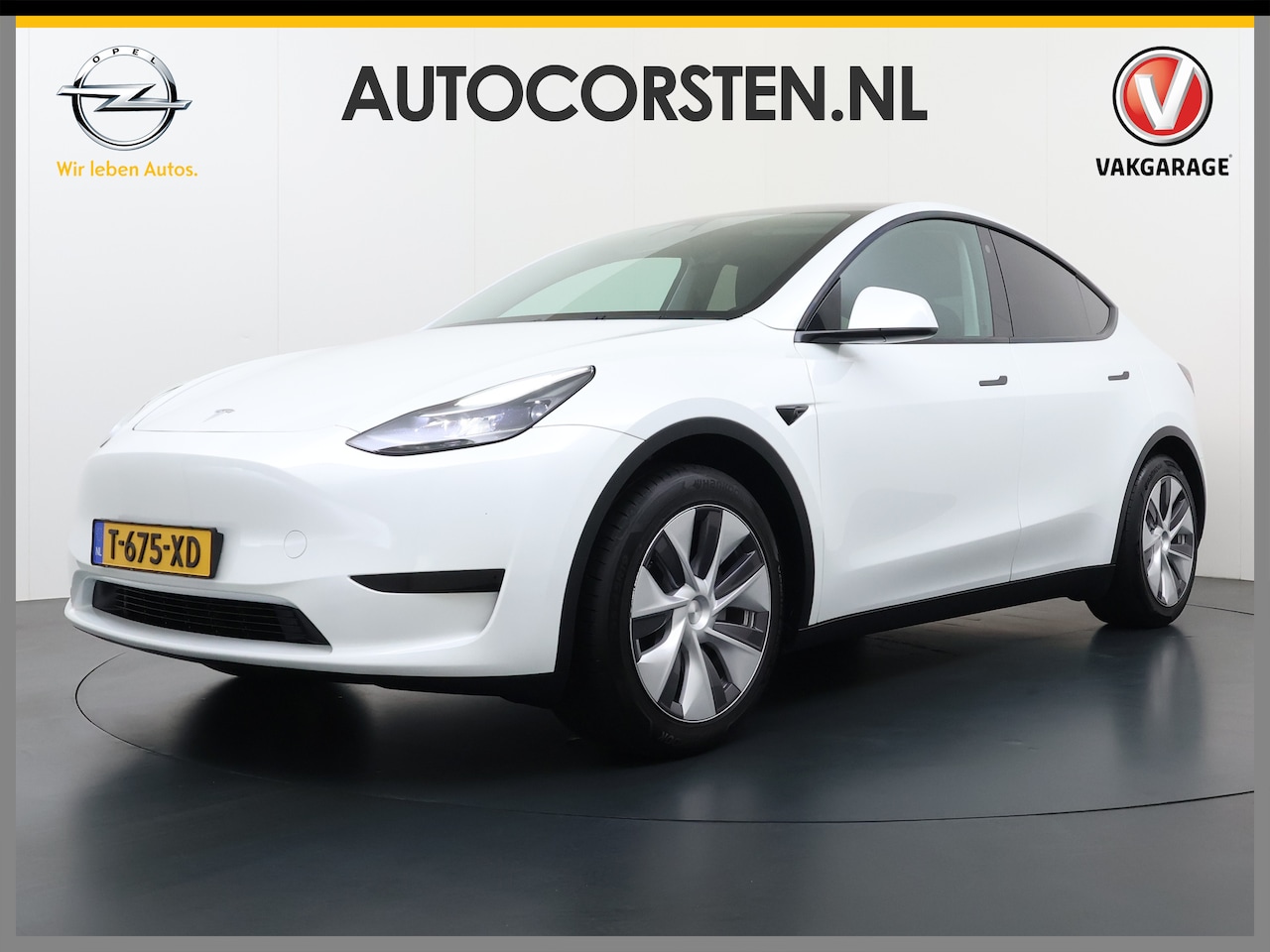 Tesla Model Y - RWD Warmtepomp LFP-Accu Leer Lmv Camera's Pano-dak Adap.Cruise Navi Ecc Autopilot Stoel+St - AutoWereld.nl