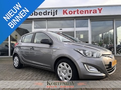 Hyundai i20 - 1.2i Business Edition airco/parkeersensor achter/elektrische ramen/enz