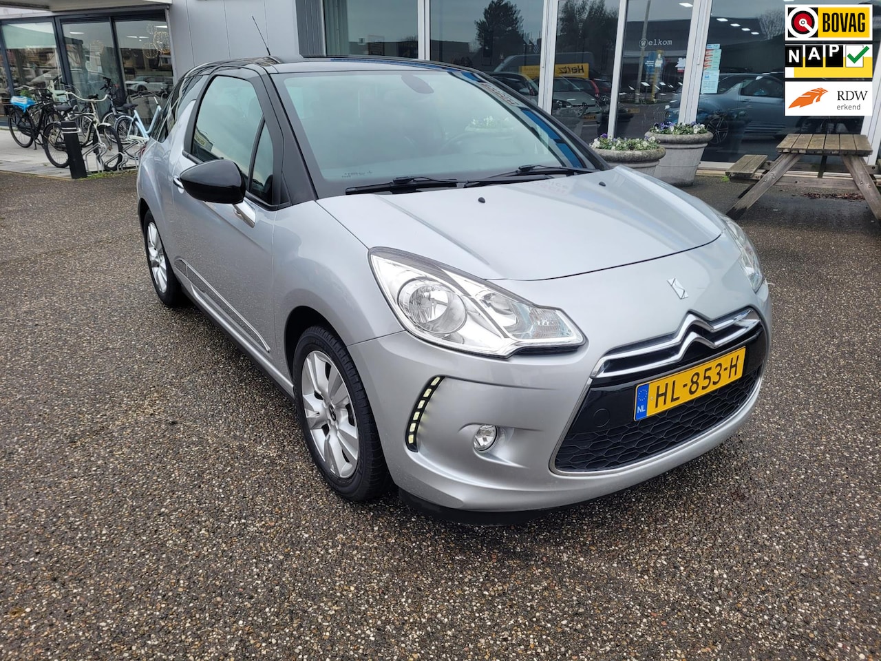 DS 3 - 1.2 PureTech So Chic 1.2 PureTech So Chic - AutoWereld.nl
