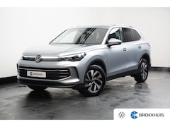 Volkswagen Tiguan - 1.5 TSI eHybrid 204 pk Life | Achteruitrijcamera | Assistance package including Adaptive C