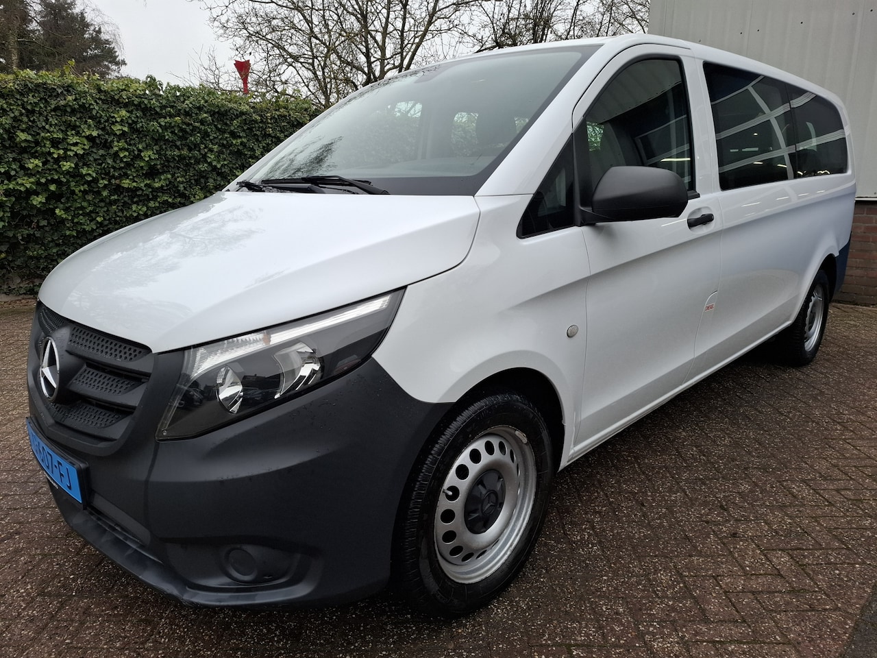 Mercedes-Benz Vito - 114 BlueTEC 27225.- INCL BTW 9-PERSOONS AUTOMAAT 135PK - AutoWereld.nl
