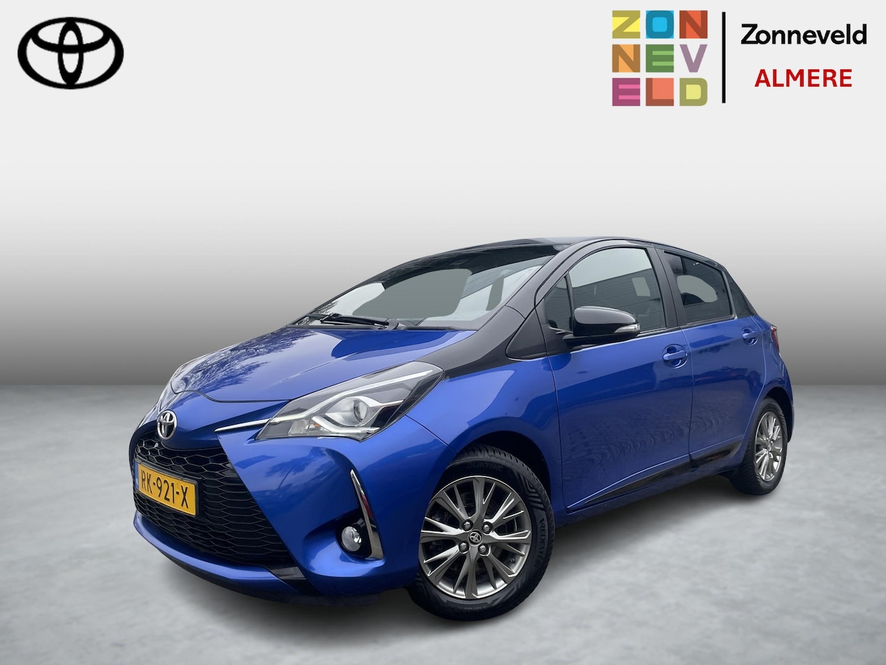 Toyota Yaris - 1.5 VVT-i Bi-Tone All seasonbanden - AutoWereld.nl