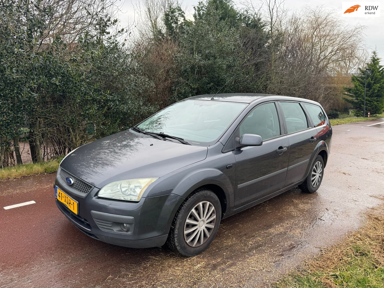 Ford Focus Wagon - 1.6-16V Ghia|NW APK| - AutoWereld.nl
