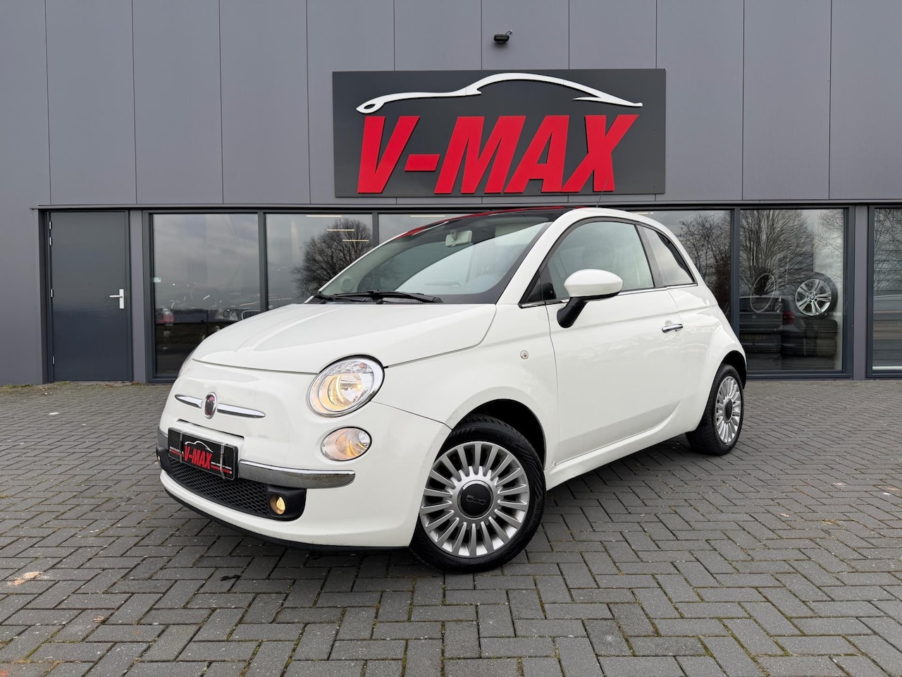 Fiat 500 - 1.2 Lounge Wit Panoramadak Carplay ElektrischeRamen - AutoWereld.nl