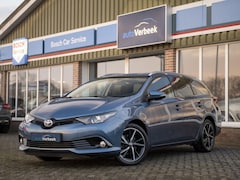 Toyota Auris Touring Sports - 1.8 Hybrid Dynamic Ultimate | Rijklaar | Navi | Stoelverwarming | Keyless | PDC V + A | Ca