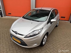 Ford Fiesta - 1.25 Limited 5 DEURS APK 02-2027 KM NAP