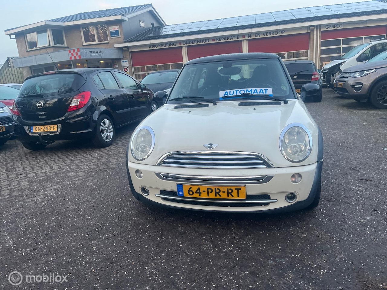 MINI Cooper - Mini 1.6 Chili | Automaat | Panorama | Leder - AutoWereld.nl