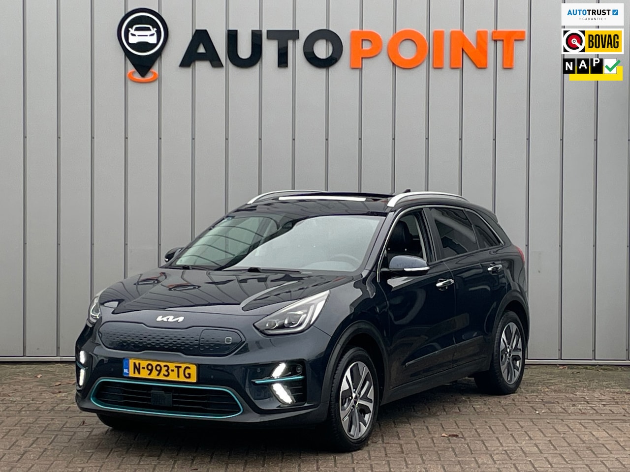 Kia e-Niro - DynamicPlusLine 64 kWh SOH100% 1E EIG DEALEROND NAP|PANO|CAMERA|STOEL+STUURVRM|LEER|LED|AD - AutoWereld.nl