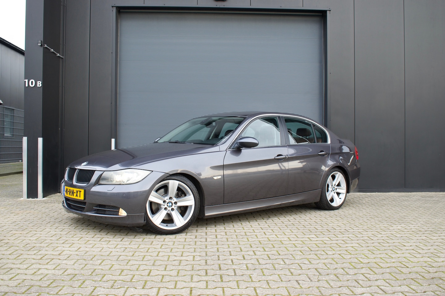 BMW 3-serie - 330i Automaat | Vol,Leder,Verlaagd,259PK| - AutoWereld.nl