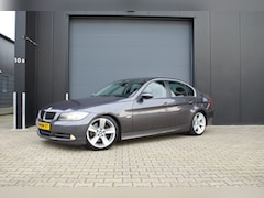 BMW 3-serie - 330i Automaat | Vol, Leder, Verlaagd, 259PK|