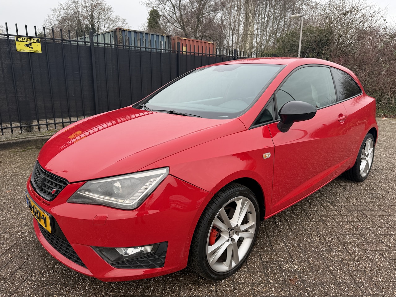 SEAT Ibiza SC - 1.4 TSI 180 PK DSG Cupra Clima/Cruise/Camera - AutoWereld.nl